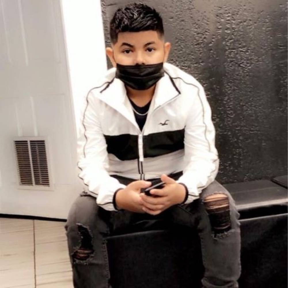 Meet your Posher, Josue